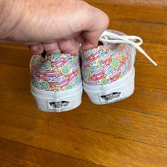 Vans x Beatles All You Need Is Love Sneakers Women’s Size 5.5/Men’s 4 - Picture 4 of 8